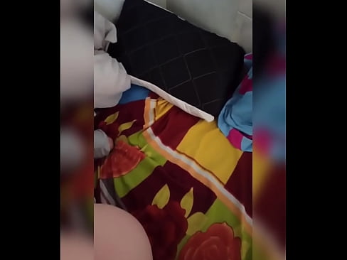 ❤️ Mnzanga amene ndimagona naye amakhala yekha kunyumba chifukwa mwamuna wake amapita kutchuthi ndipo ndimatenga mwaiwo kumuseweretsa ndikudzaza matako ake ndi mkaka. Zolaula fb pa ife% ny.xlxxporno.ru%